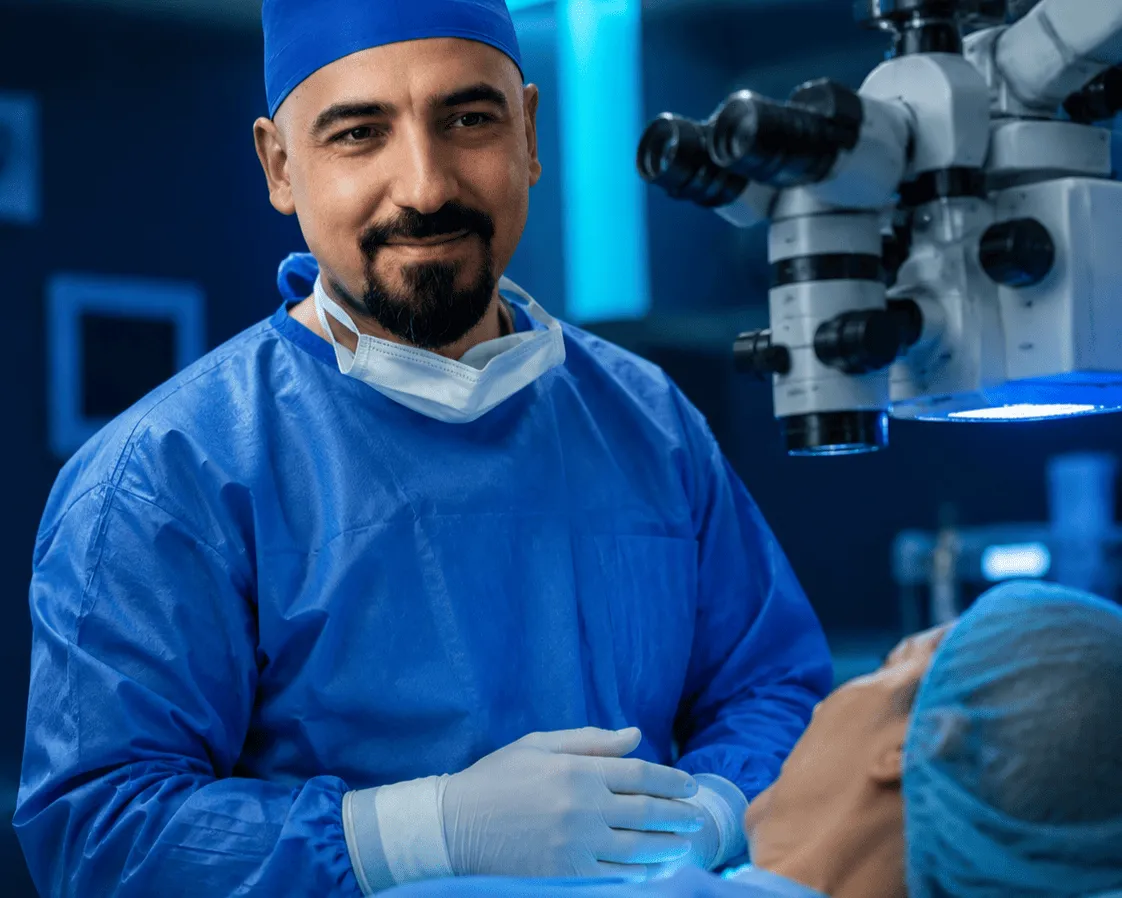 جراحی میکروسکوپی ستون فقرات